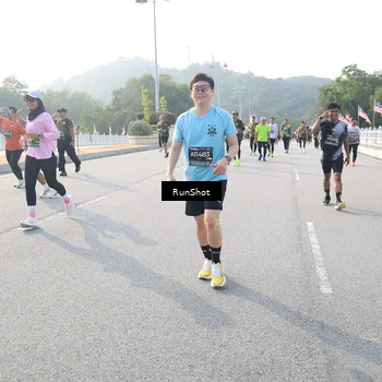 Runner Photo 6892472
