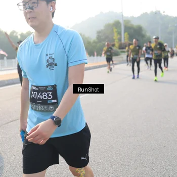 Runner Photo 6892505