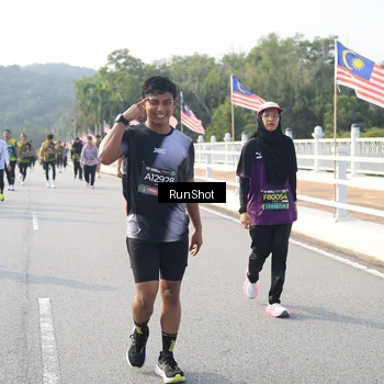 Runner Photo 6892524