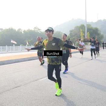 Runner Photo 6892575
