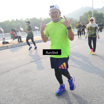 Runner Photo 6892726