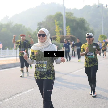 Runner Photo 6892737
