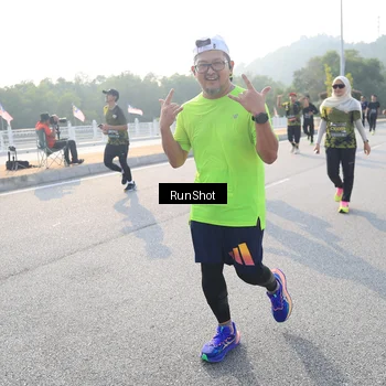 Runner Photo 6892739