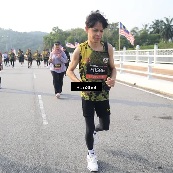 Runner Photo 6892810