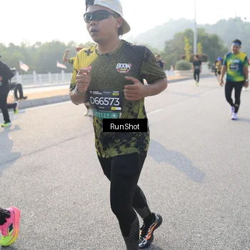 Runner Photo 6892844