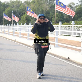 Runner Photo 6892994