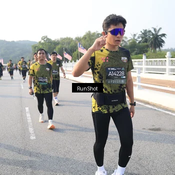 Runner Photo 6893146