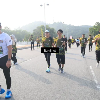 Runner Photo 6893285