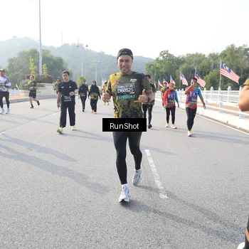 Runner Photo 6893323
