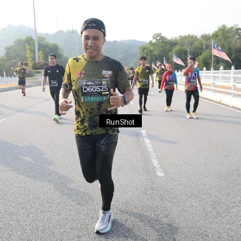 Runner Photo 6893338
