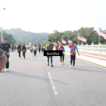 Runner Photo 6893345