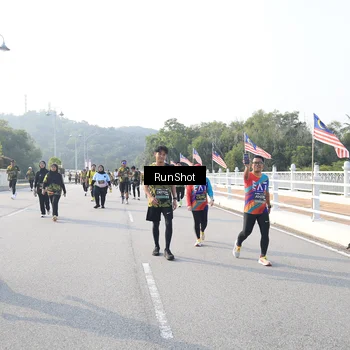 Runner Photo 6893365