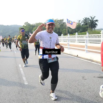 Runner Photo 6893492