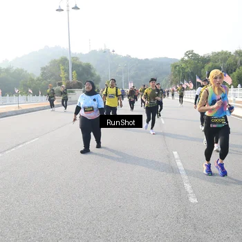 Runner Photo 6893548