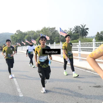 Runner Photo 6893581