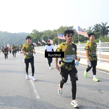 Runner Photo 6893596