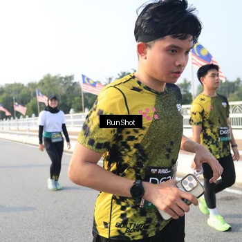 Runner Photo 6893636