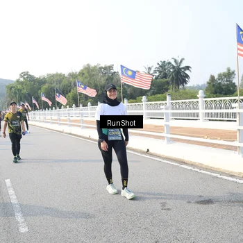 Runner Photo 6893653