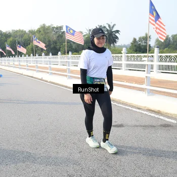 Runner Photo 6893746