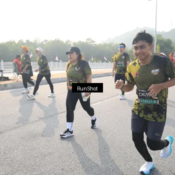 Runner Photo 6893775