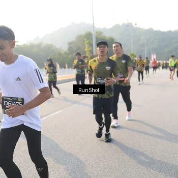 Runner Photo 6893867