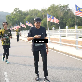 Runner Photo 6893963