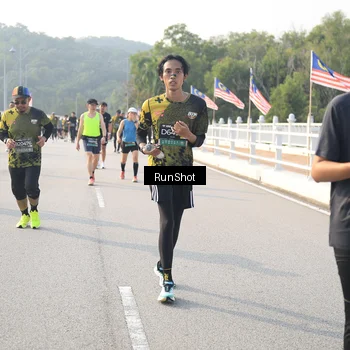 Runner Photo 6893986