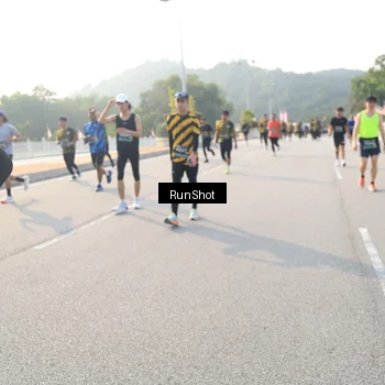 Runner Photo 6894083