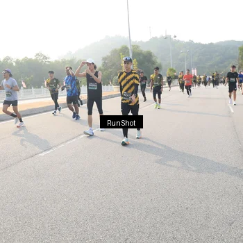 Runner Photo 6894091
