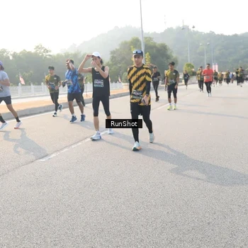 Runner Photo 6894093
