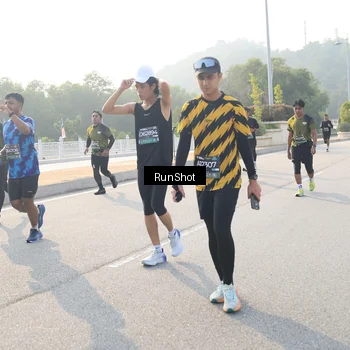 Runner Photo 6894114