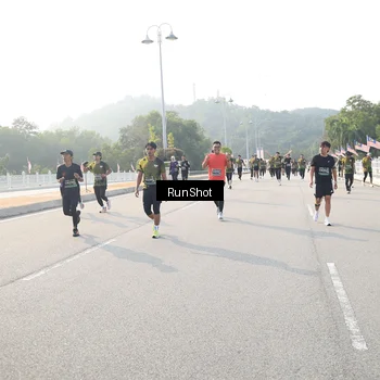 Runner Photo 6894149