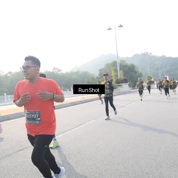 Runner Photo 6894209