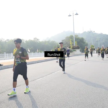 Runner Photo 6894220