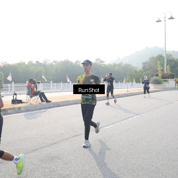 Runner Photo 6894267