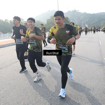 Runner Photo 6894360