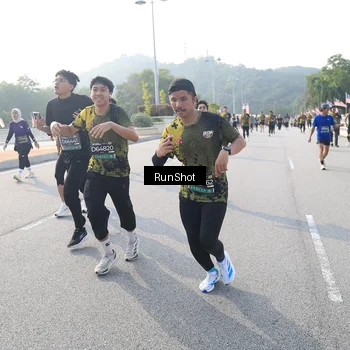 Runner Photo 6894378