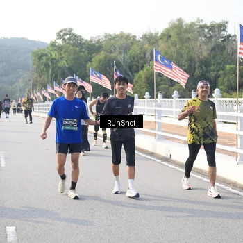 Runner Photo 6894450