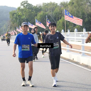 Runner Photo 6894468