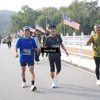 Runner Photo 6894474