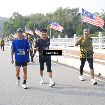 Runner Photo 6894479