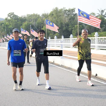 Runner Photo 6894480