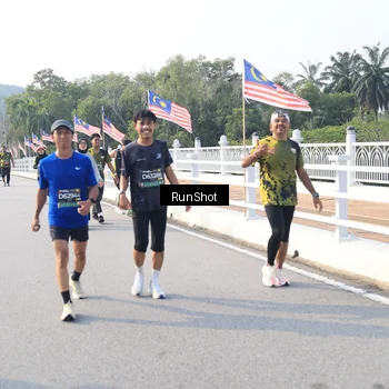 Runner Photo 6894485