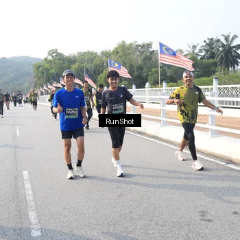 Runner Photo 6894493