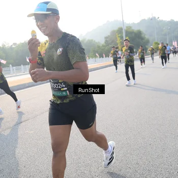 Runner Photo 6894527
