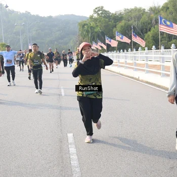 Runner Photo 6894601