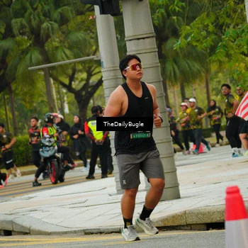Runner Photo 6894641