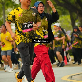 Runner Photo 6894703