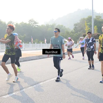 Runner Photo 6894845