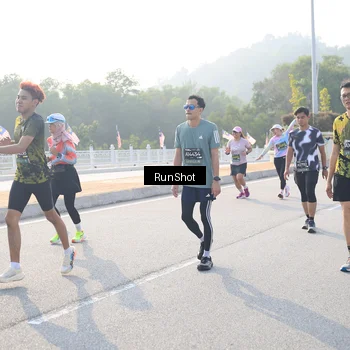Runner Photo 6894854